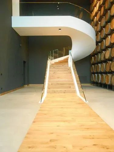 Scala elicoidale in cemento padova