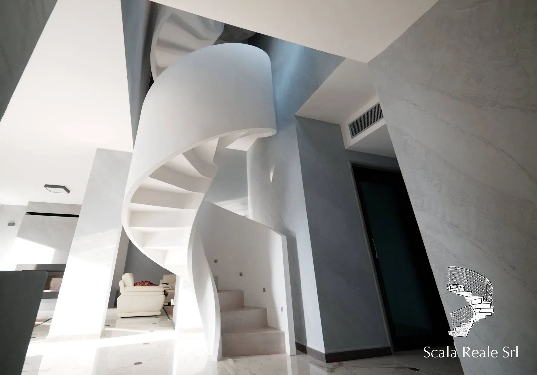 scala elicoidale parma