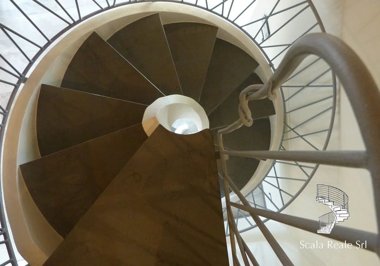 dettaglio ringhiera classica