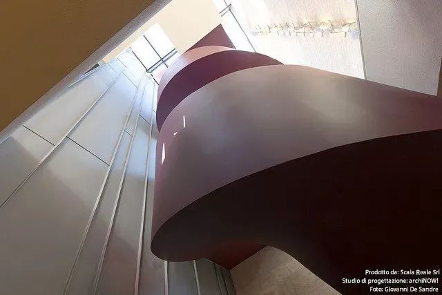 dettaglio ringhiera in cemento