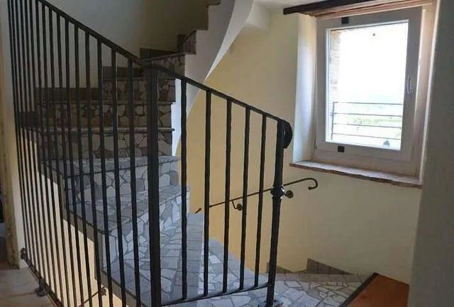 Staircase with railing