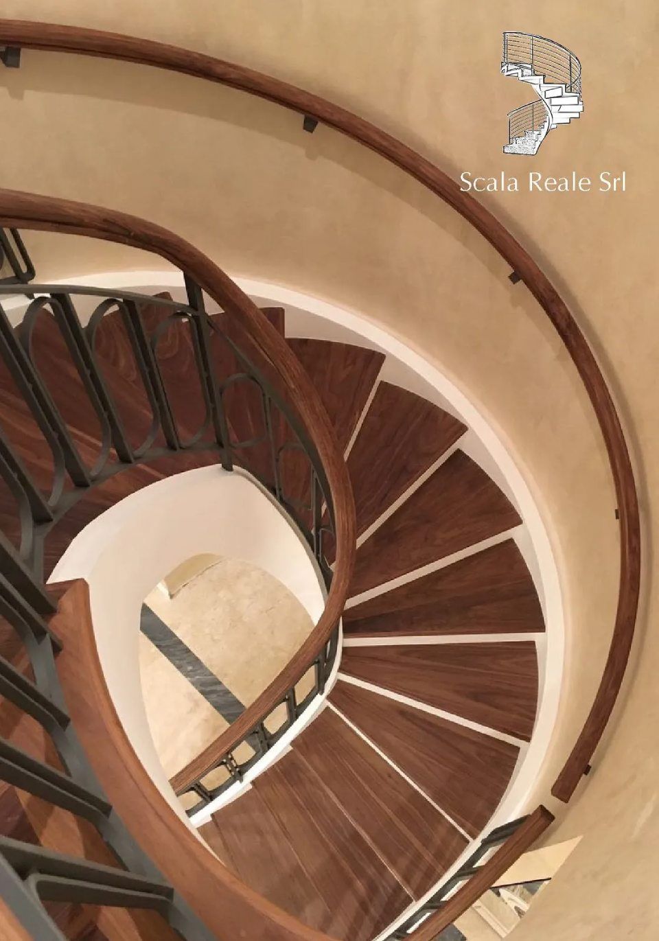 scala elicoidale in cemento bergamo