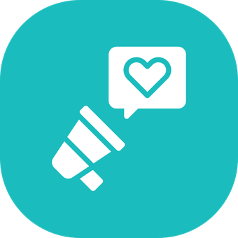 Megáfono blanco con bocadillo de diálogo que contiene un símbolo de corazón sobre fondo azul verdoso.