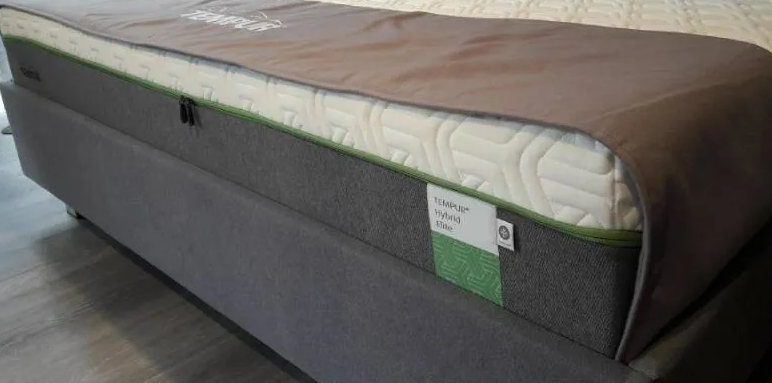 materasso a molle nuovo