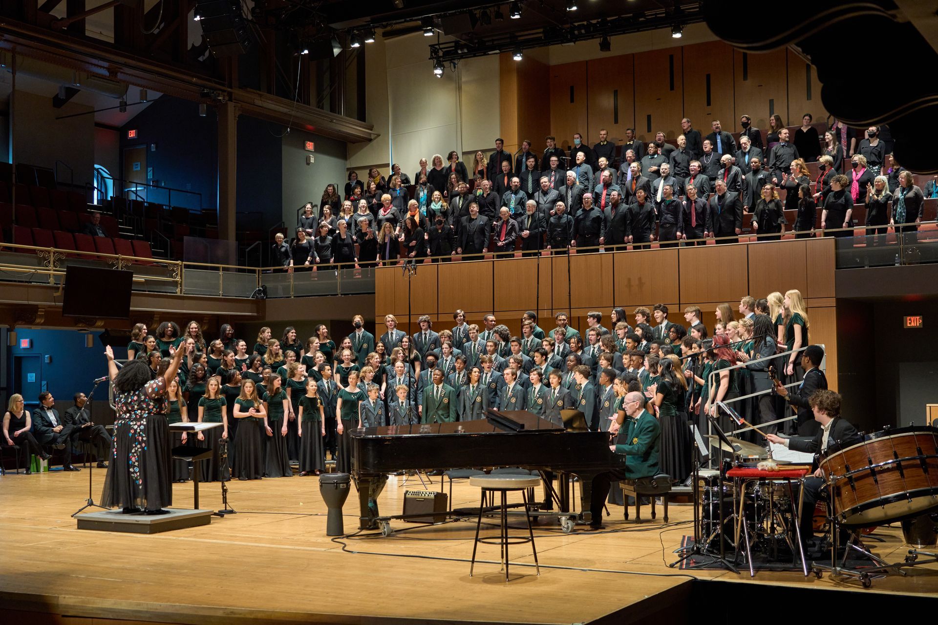 Mendelssohn Chorus performs with Alysia Lee and Commonwealth Youthchoirs