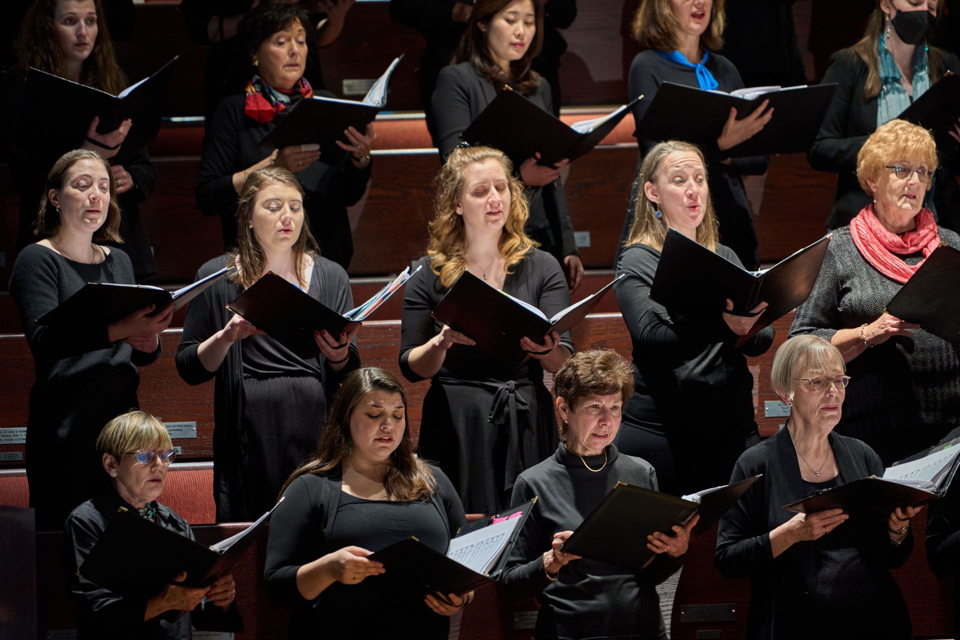 Mendelssohn Chorus sings at Temple University's Performing Arts Center