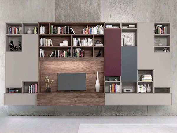 Armadio con pareti trasparenti