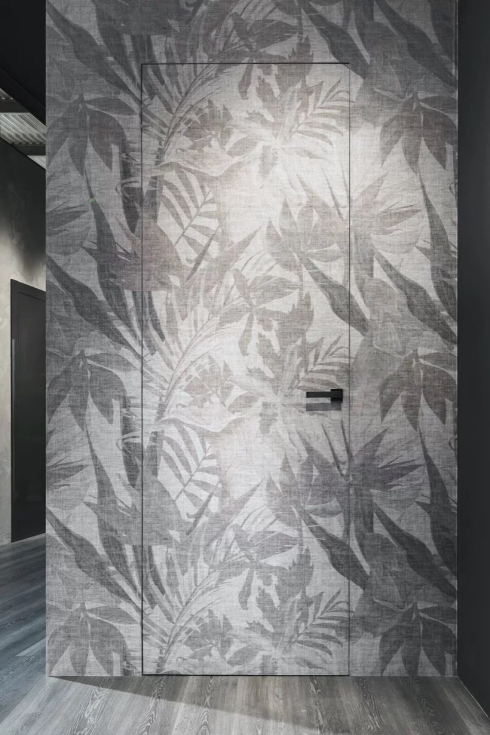 Porta con stampa floreale