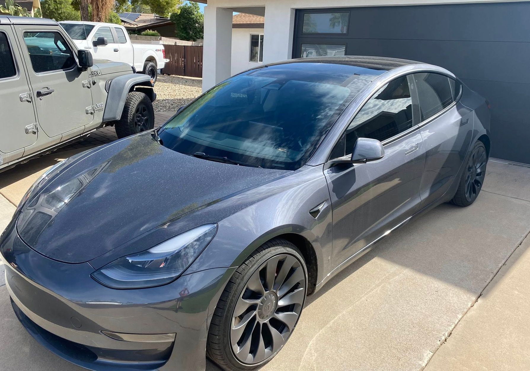 Windshield replacement in Phoenix, AZ