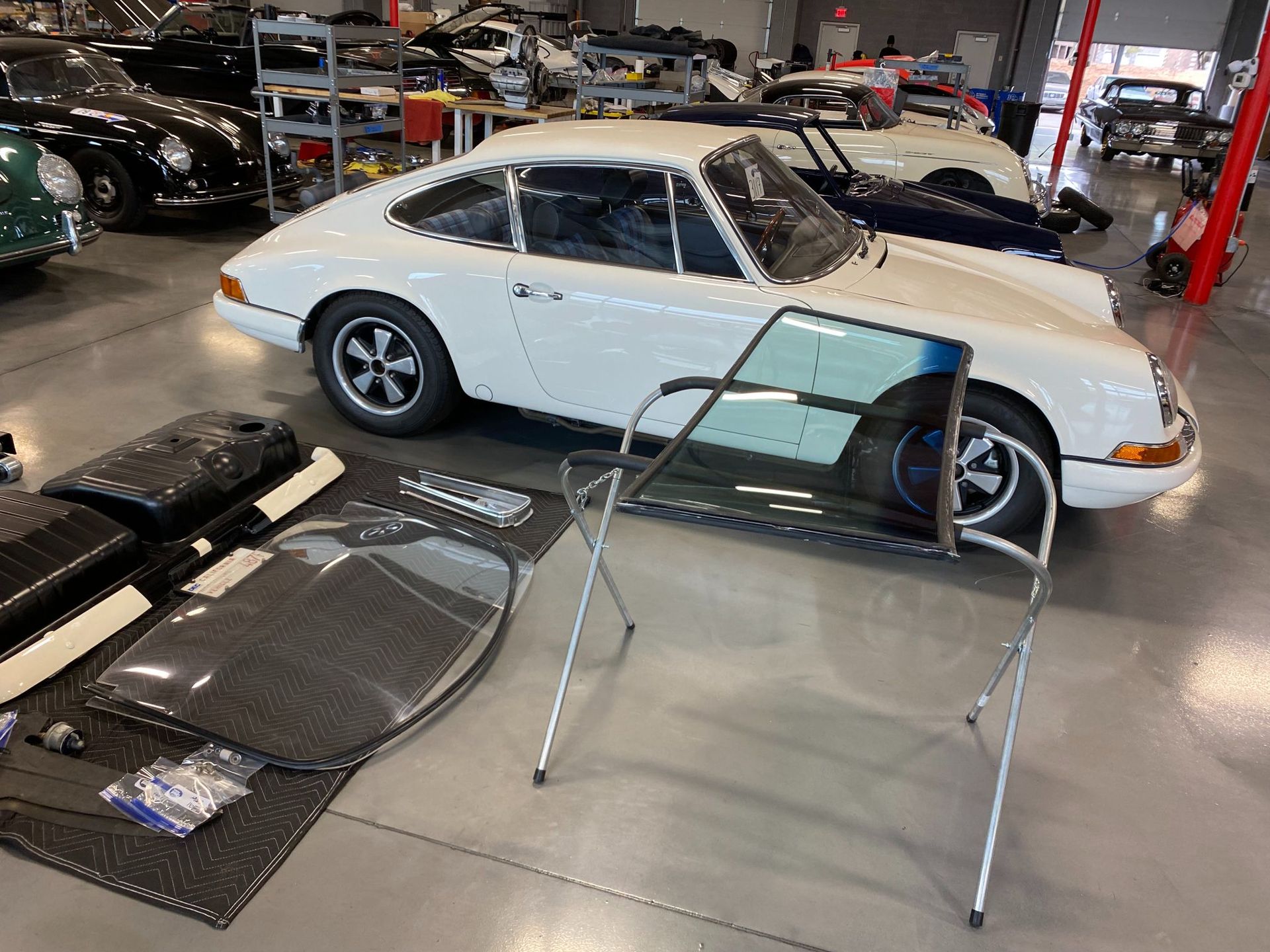 Vintage auto glass replacement in Chandler, AZ