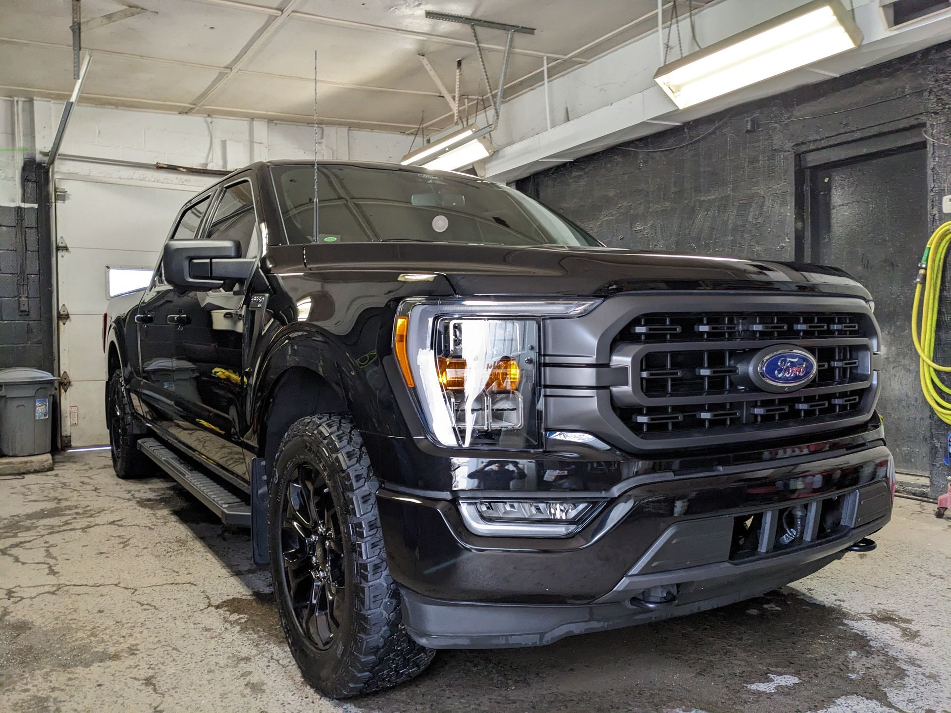Ceramic Coating 2020 Land Rover Discovery