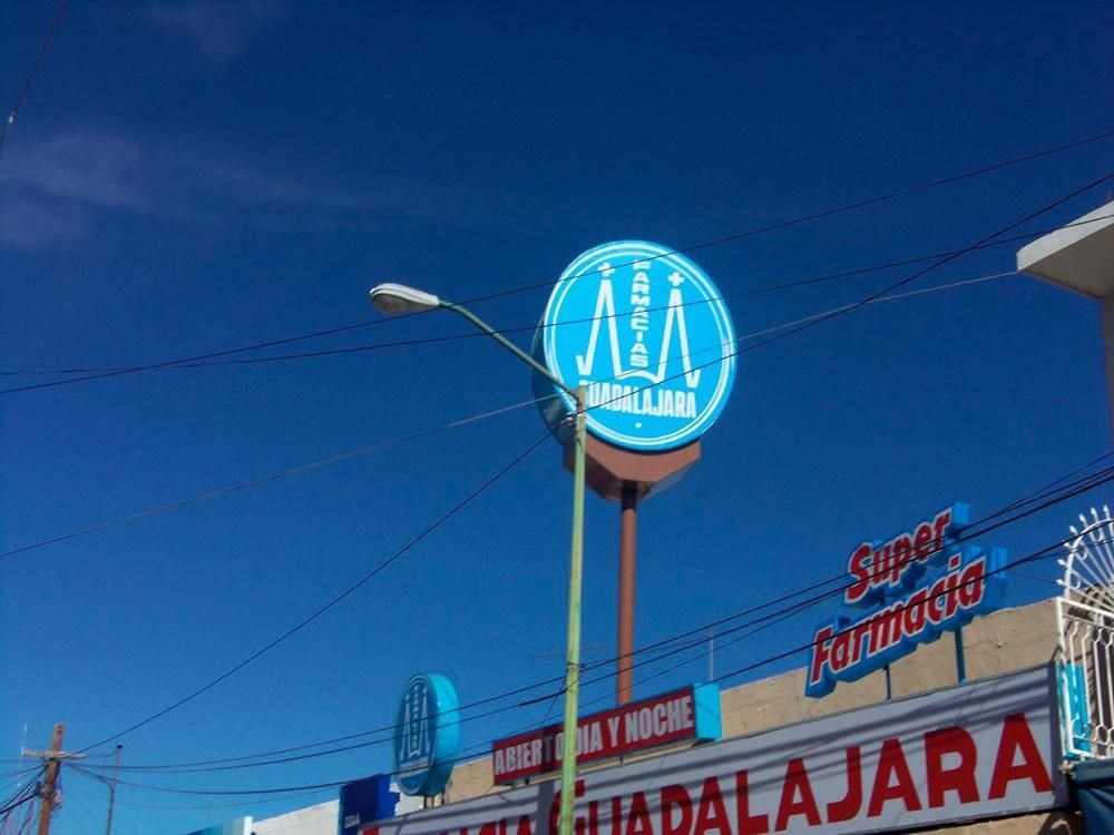 ANUNCIOS LUMINOSOS DE AGUASCALIENTES - ESPECTACULARES