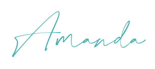 A handwritten signature of the name amanda on a white background.