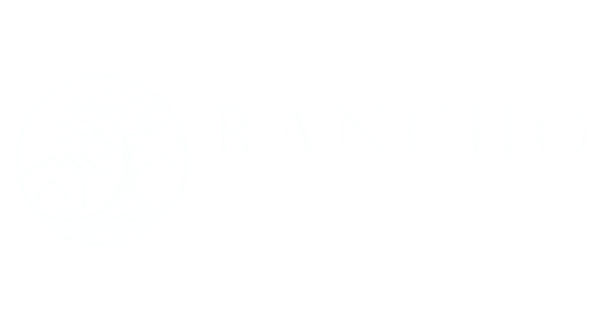 Rancho De Agua Vida white logo