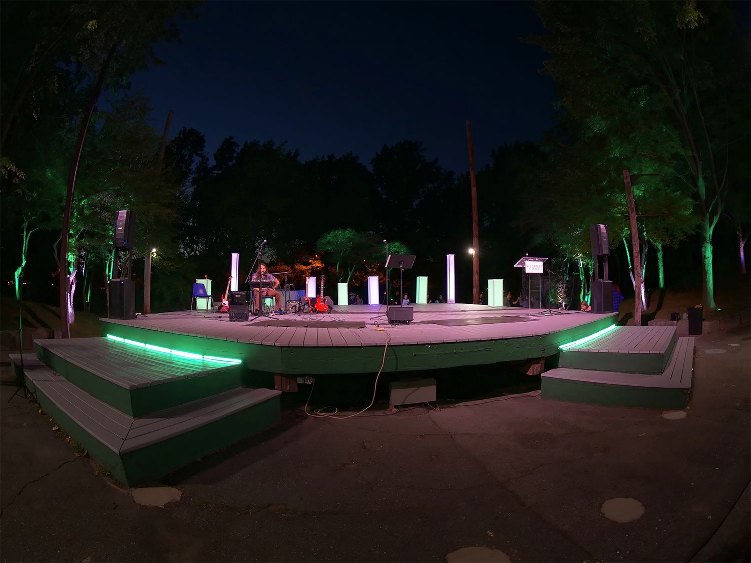 Boston Wireless Uplighting - Pink