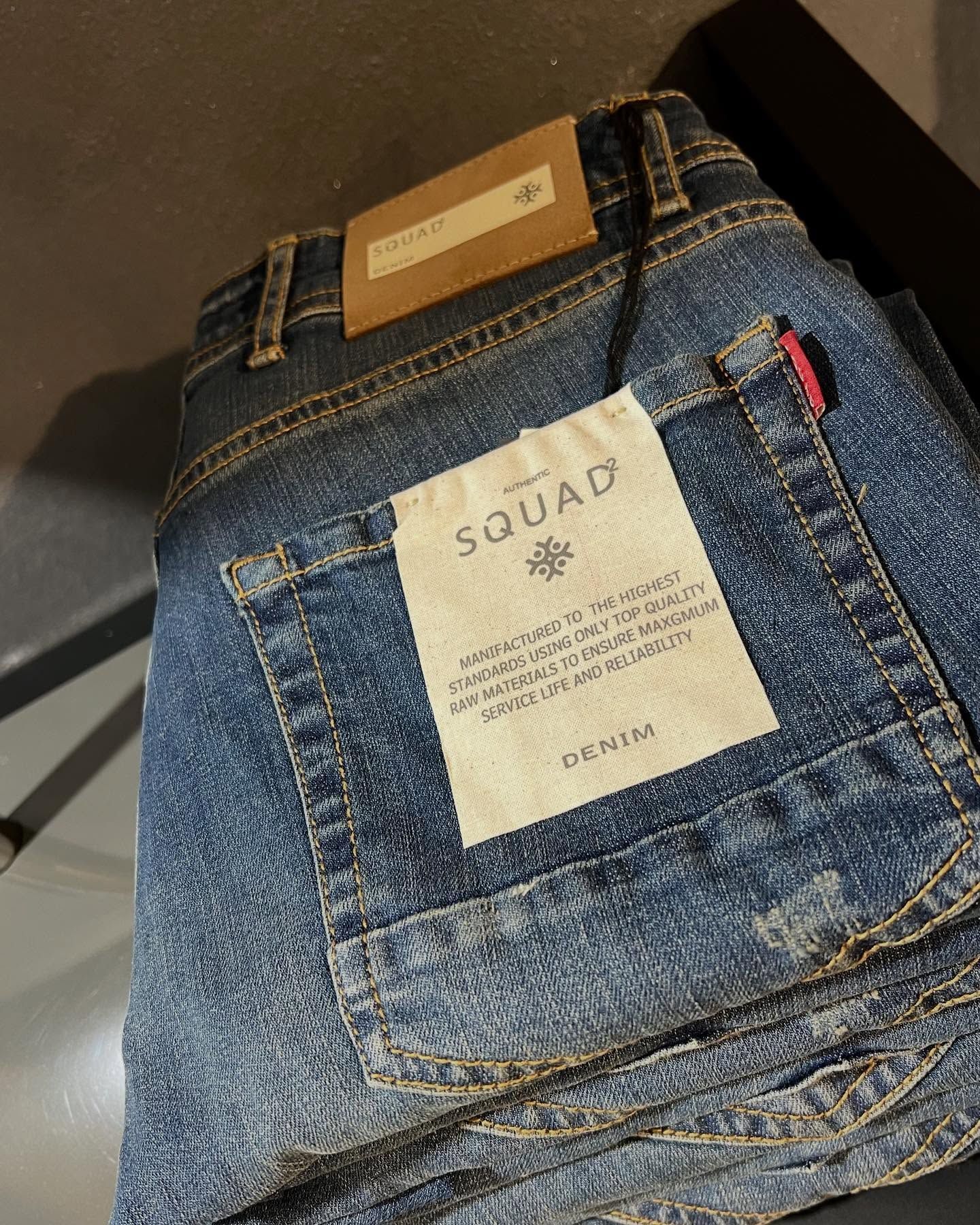 jeans scuro