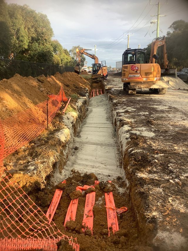 Digging | Geelong, VIC | DirectBor