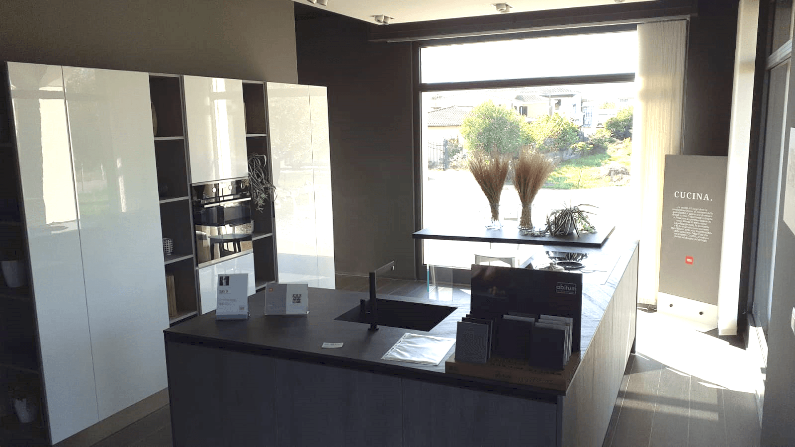 isola arredamenti - studio arreda