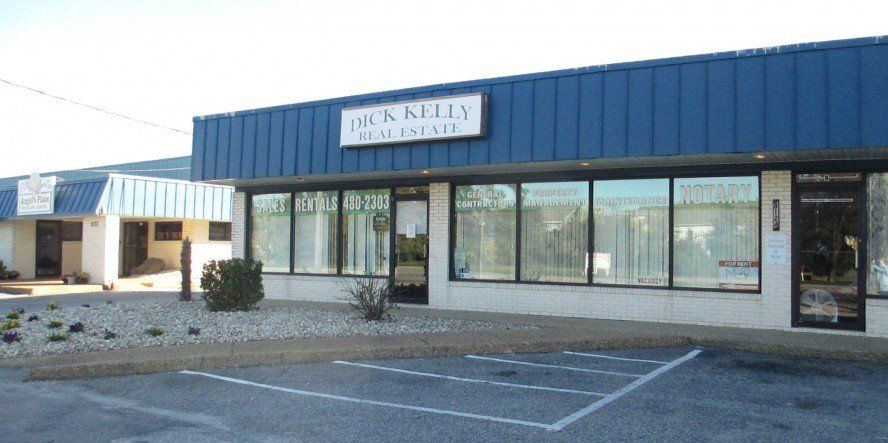 Dick Kelly Real Estate Office Exterior