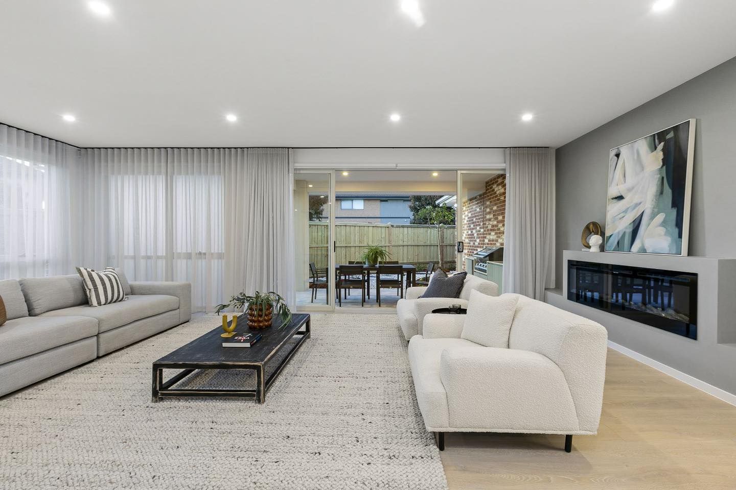 Curtains & Blinds Melbourne, Unbeatable Prices. Save