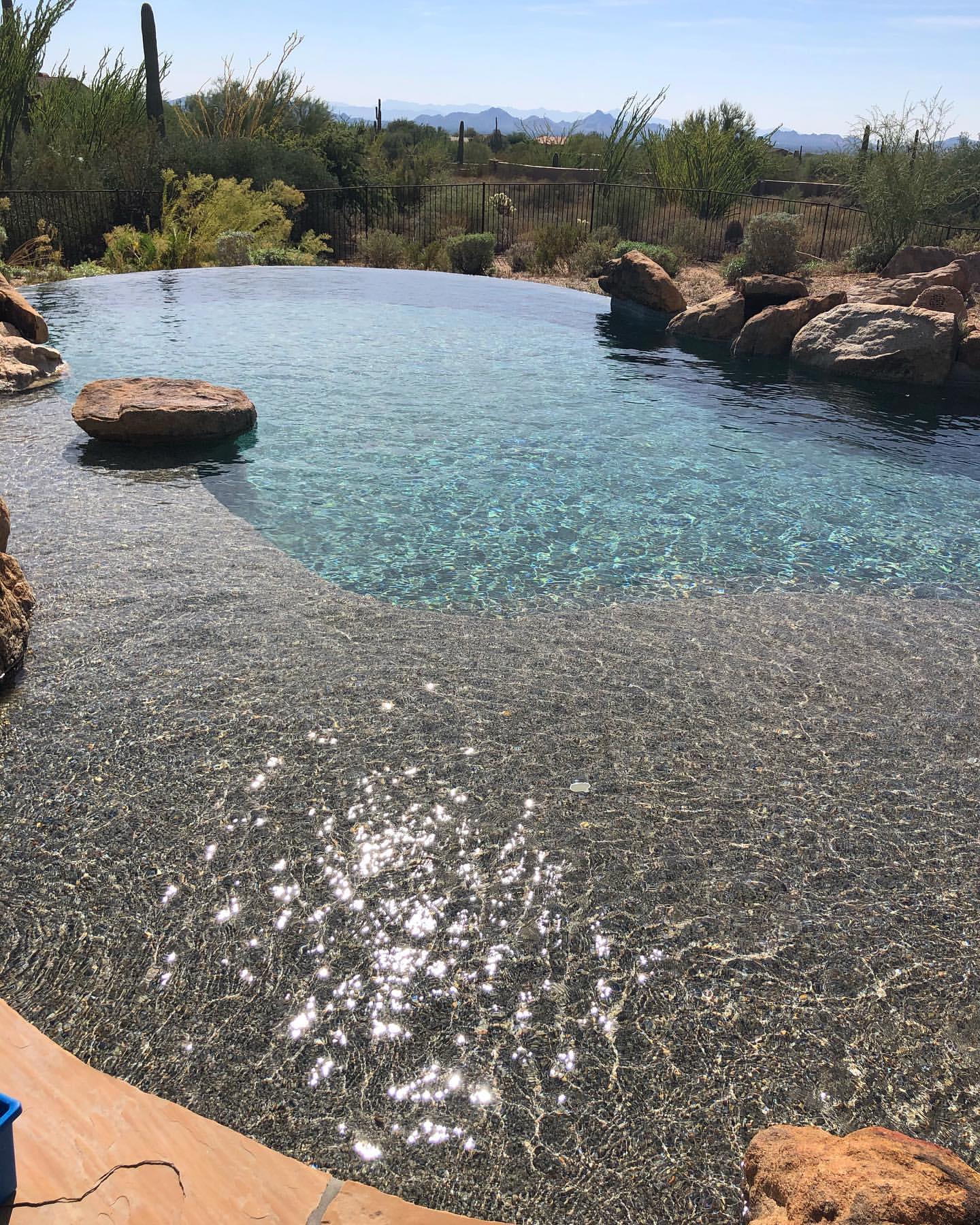infinity pool in paradise valley
