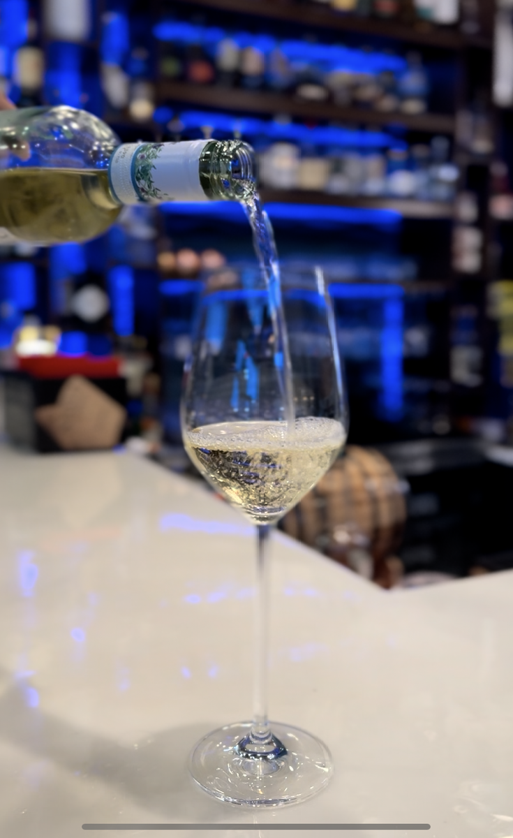 wine bar Greenville SC
best wine bar Greenville SC
Greenville SC wine bars
wine tasting Greenville SC
wine lounge Greenville SC
romantic wine bar Greenville SC