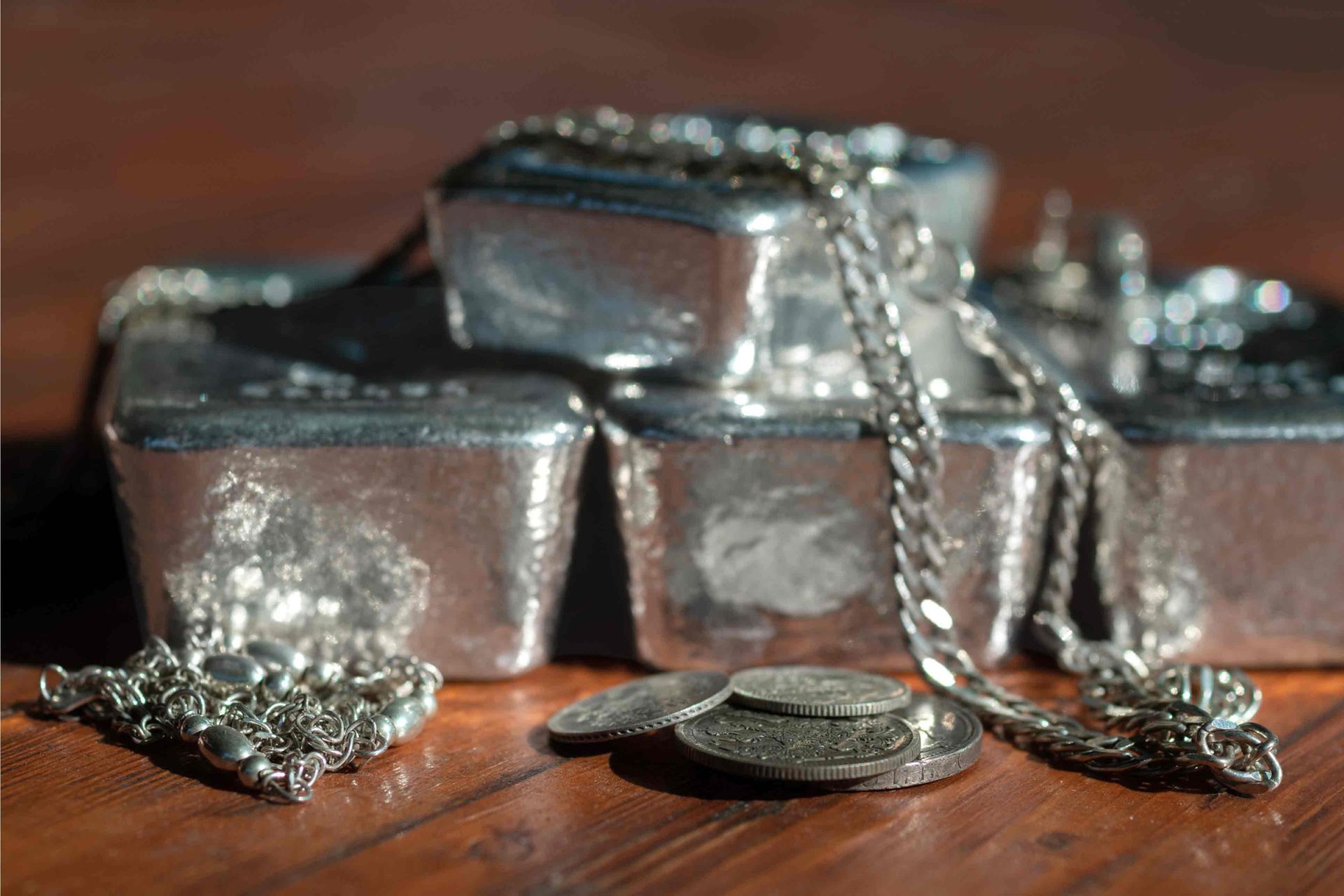 Trade Your Jewelry & Coins — Roanoke, VA — Roanoke Pawn