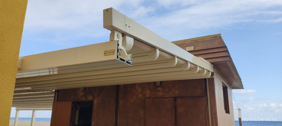 soluzioni per tende da sole