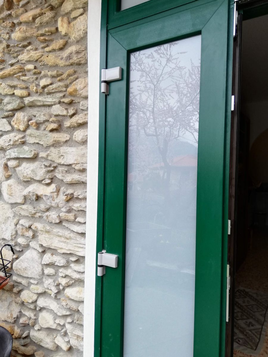 vasta gamma di porte da esterno durevoli