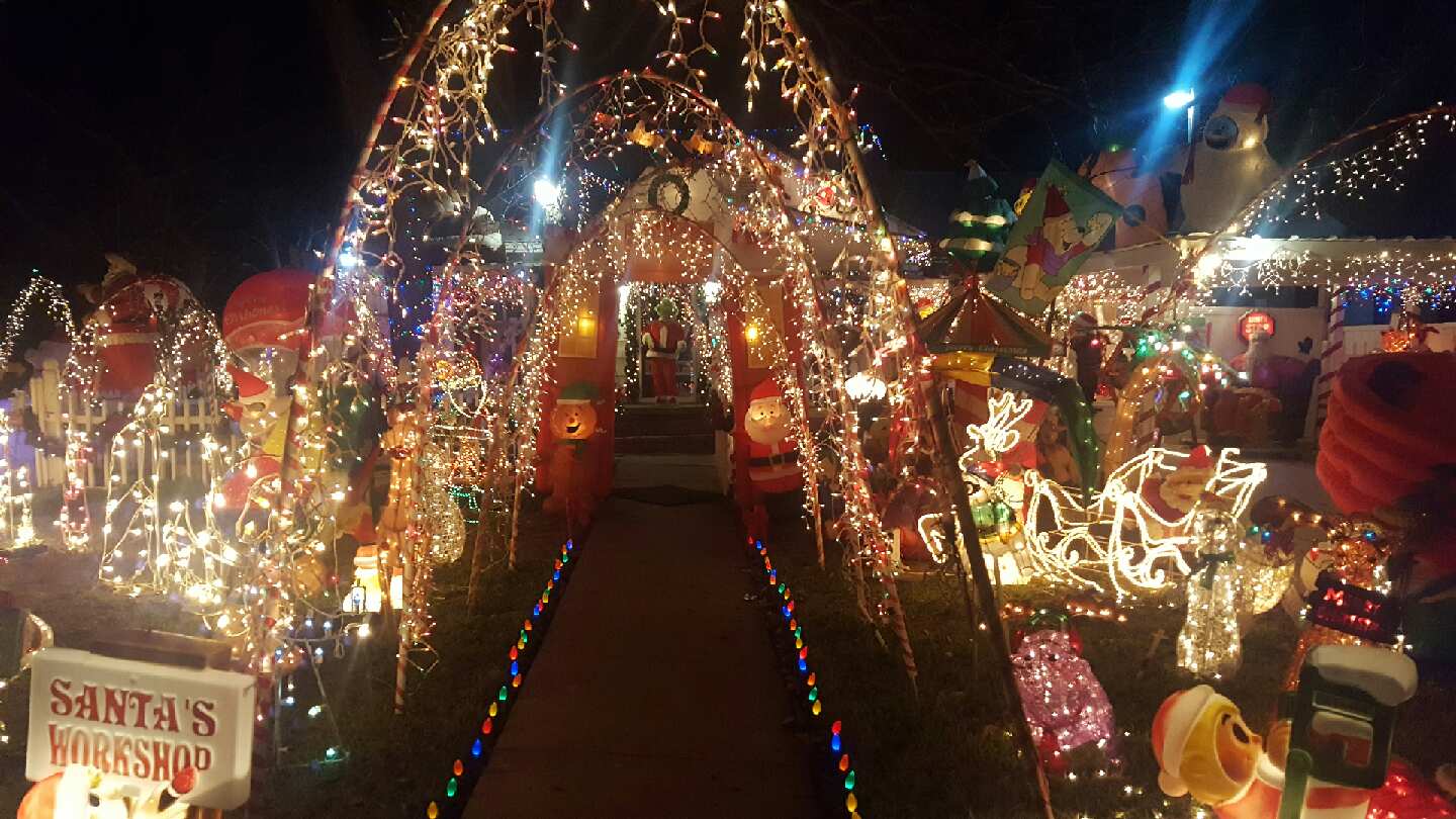 Christmas Light Tours In Waco TX / Nature In Lights tours