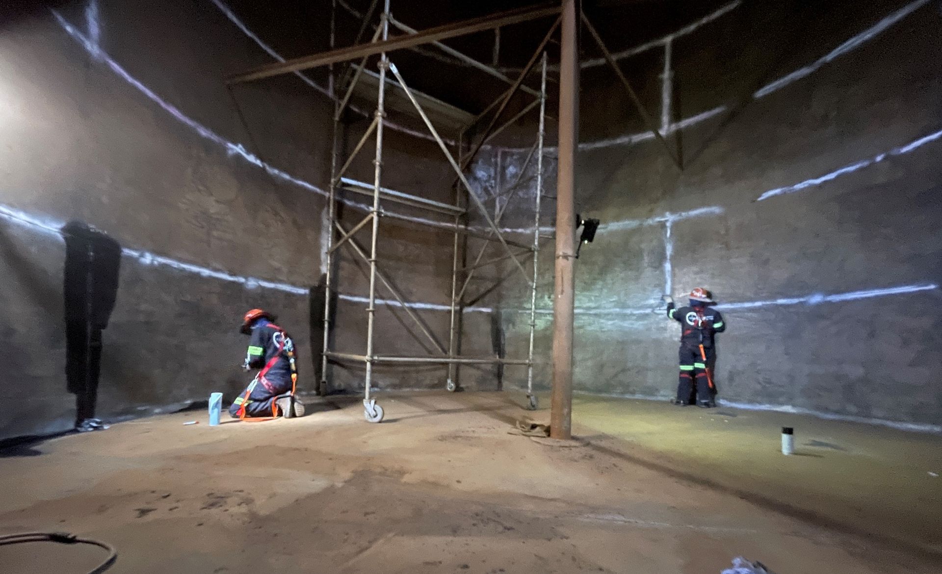 ensayos no destructivos 
(PT, MT, UT, Corrientes Eddy)