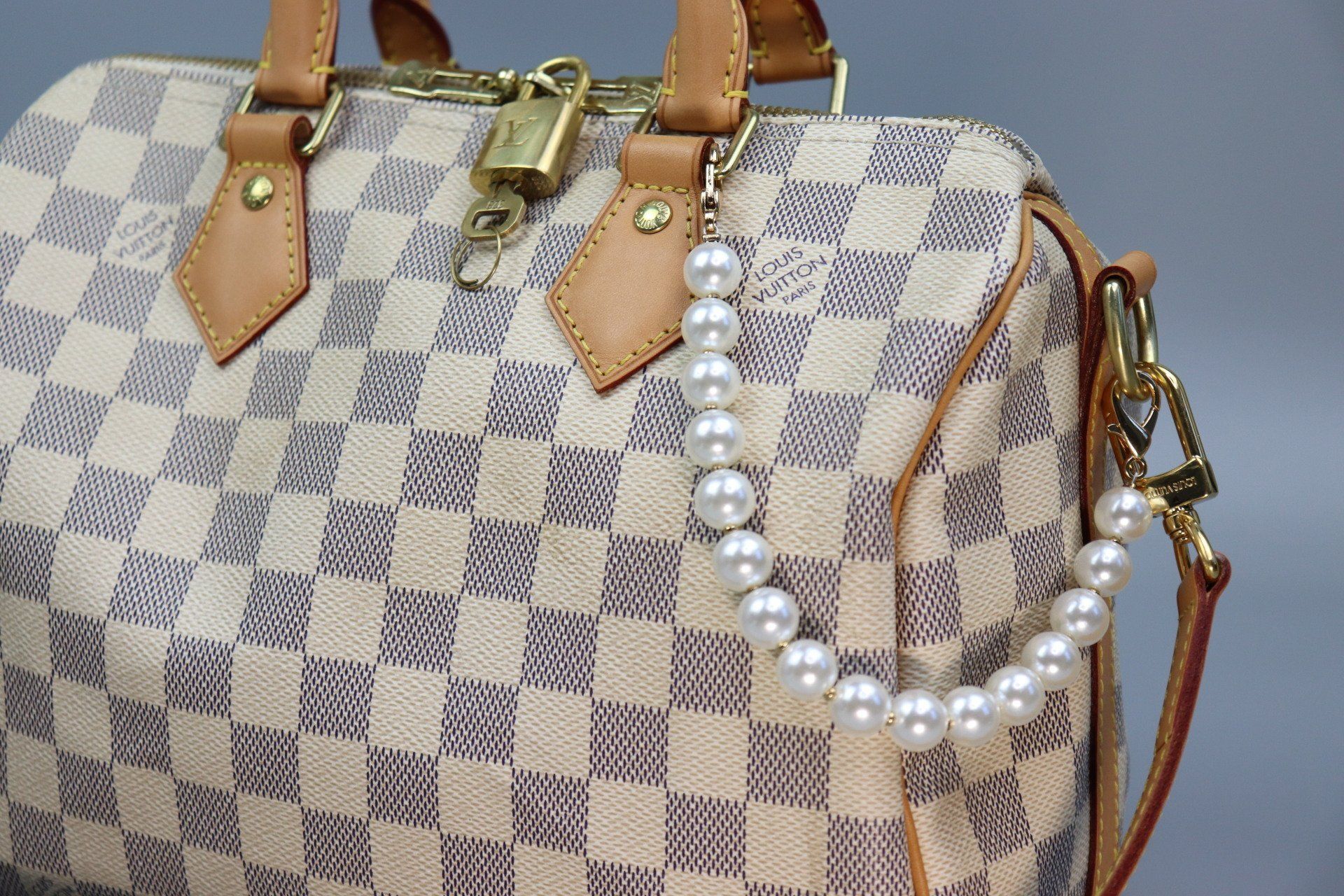 Luxury Handbag Accessories to "Dress Up" Your Handbag!