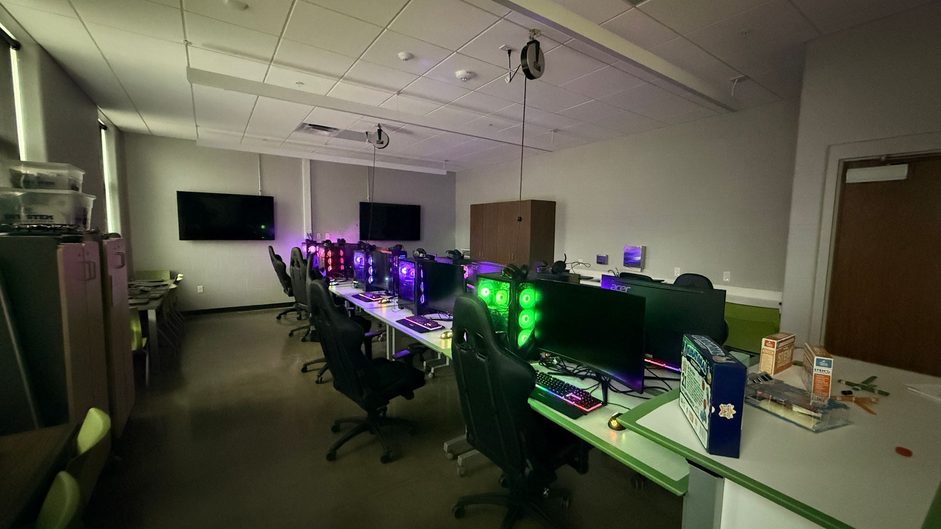 Busse Unit ESport Room (First Floor)