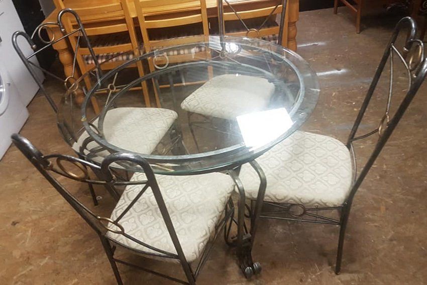 House removals Ormeau Road Furniture Company