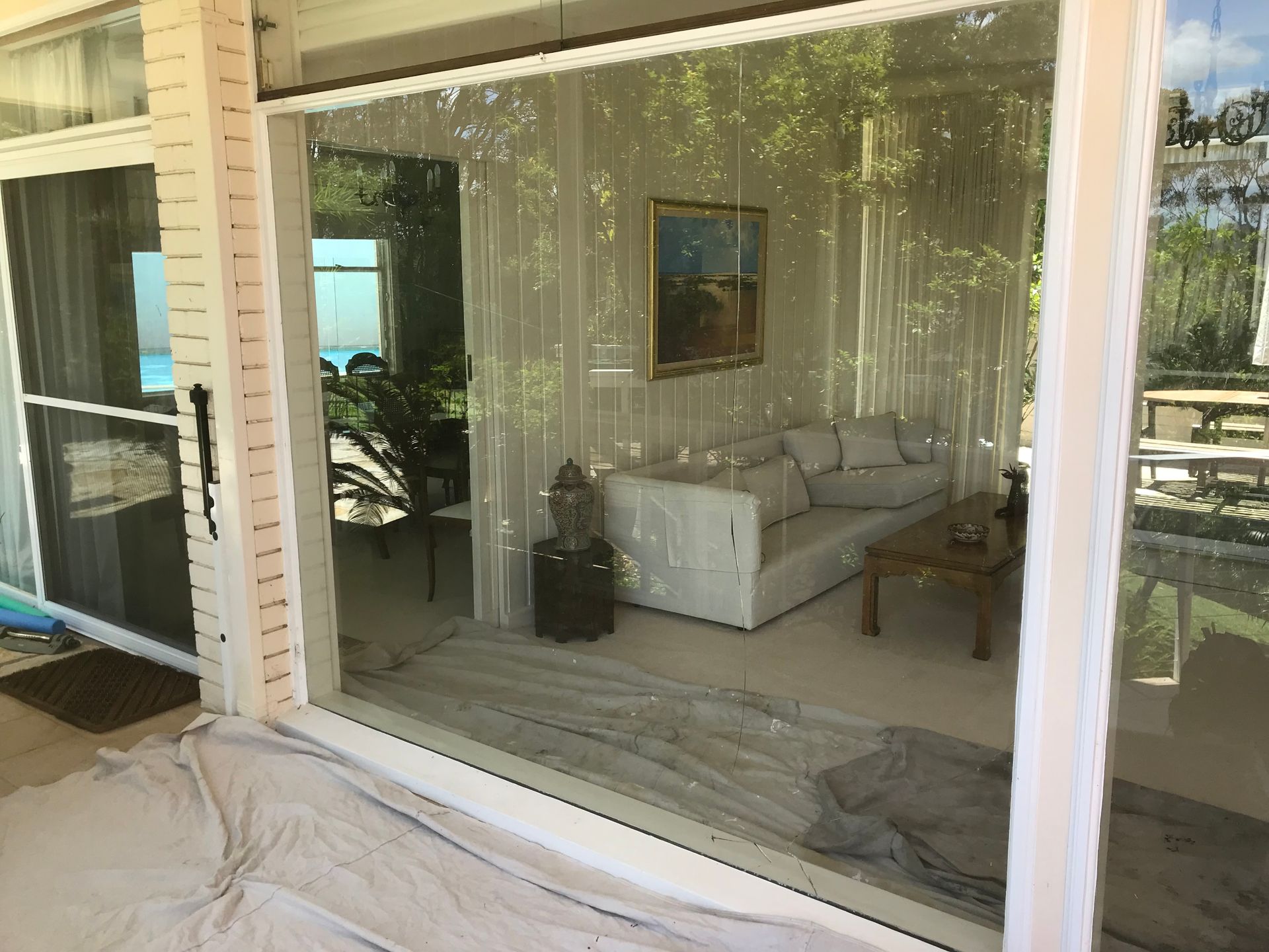 A House With A wide glass pane — Central Coast Glass & Glazing In Umina Beach, NSW