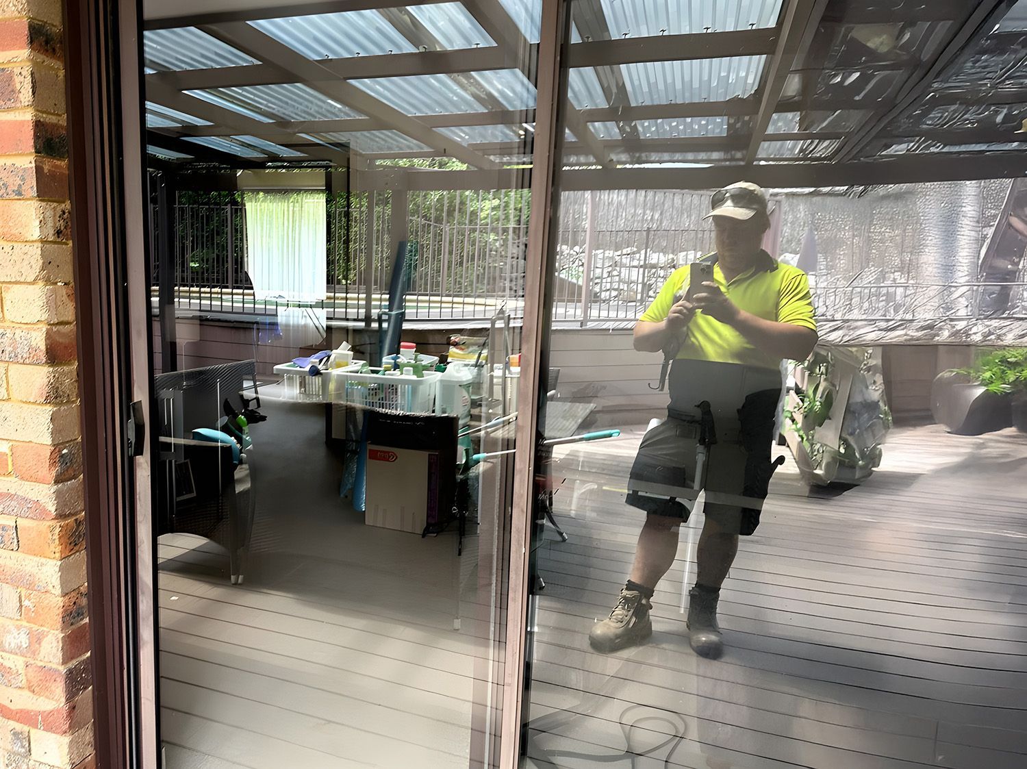 Glazier After Installing Glass Replacement For Sliding Door