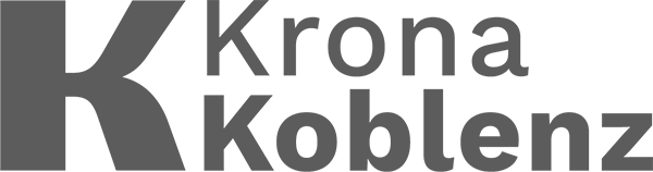 Un logo grigio con una lettera "K" stilizzata seguita dalla scritta "Krona Koblenz".