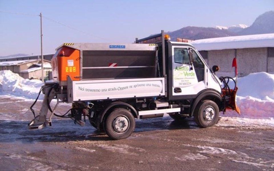 Camion spargisale