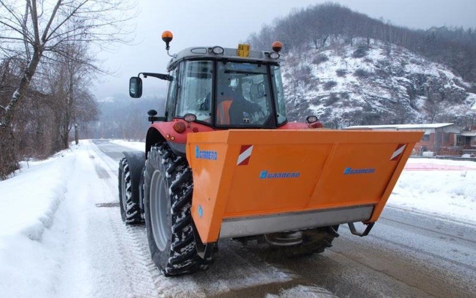 Spandisale autocaricante