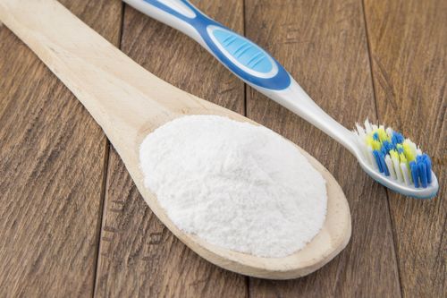Clean your toothbrush with Baking Soda