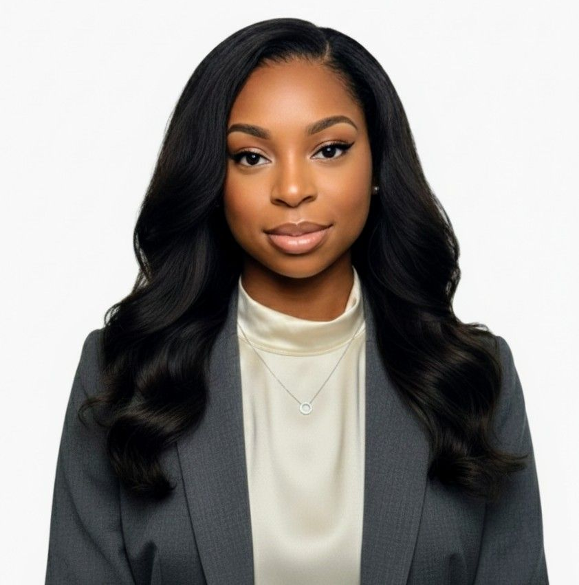 Claudia Campbell: Bookings and Enquiries Team Lead