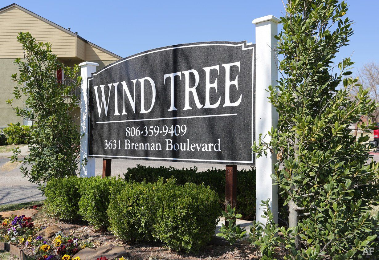 wind tree apartments signs