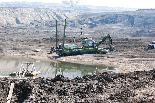 Dredging solutions pumping deposit