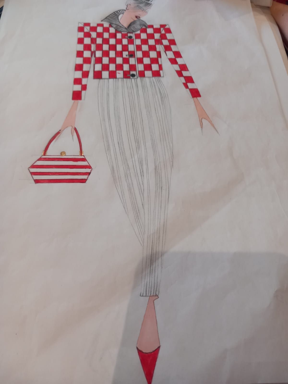 Schizzo di moda di una figura che indossa una giacca a quadri rossi e bianchi