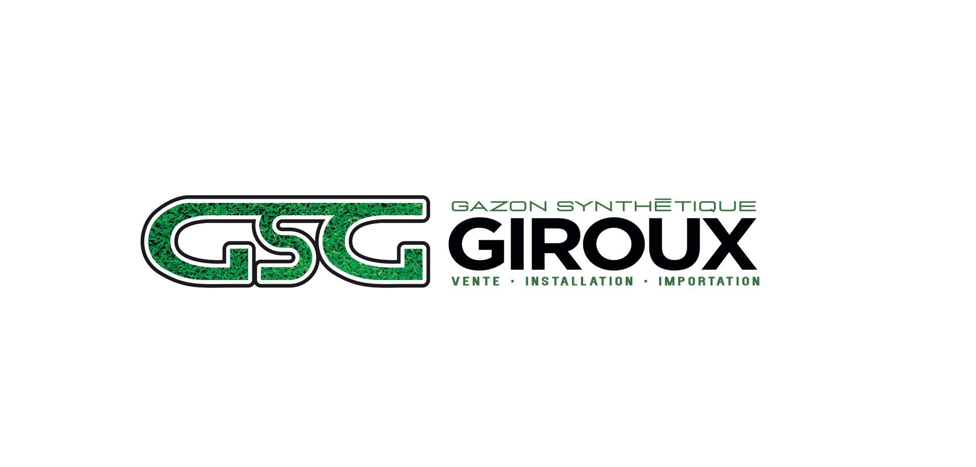 Logo pour le gazon synthétique Giroux, avec « GSC » en vert, le mot « Giroux » et autre texte en noir.