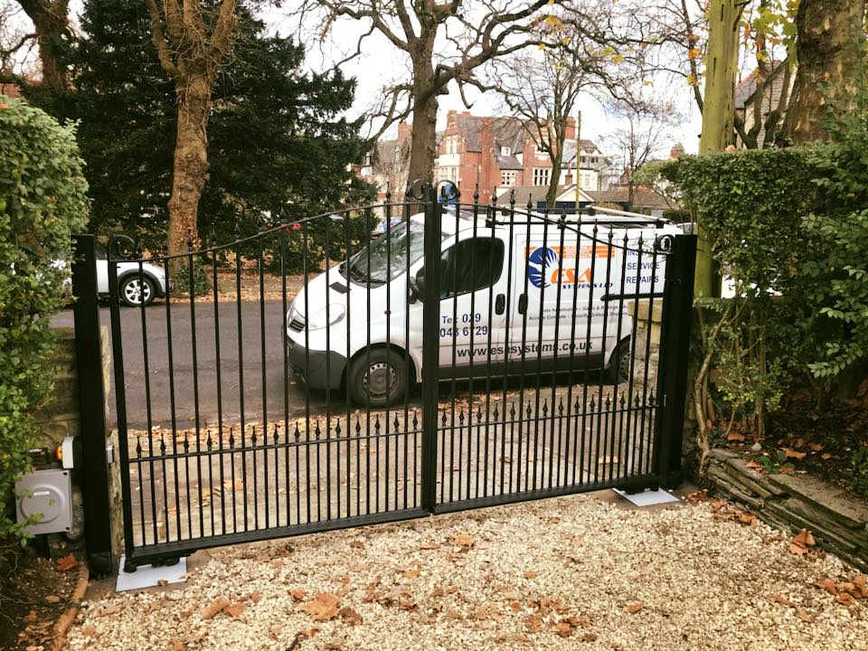 gate installation and repair