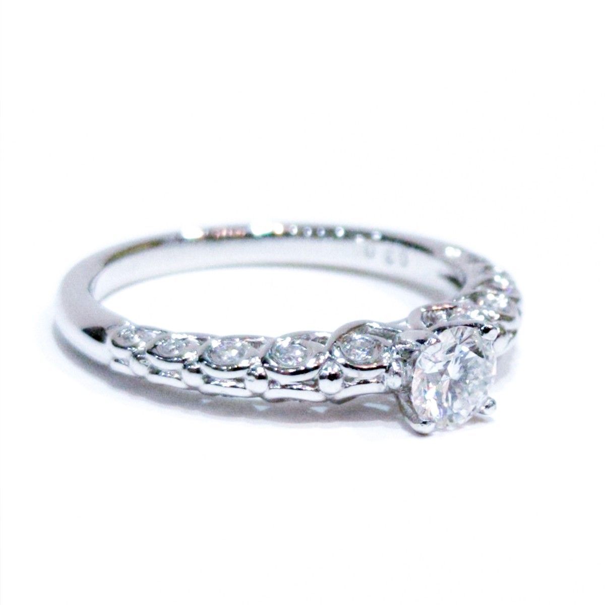 PT950花藤四爪鑽戒