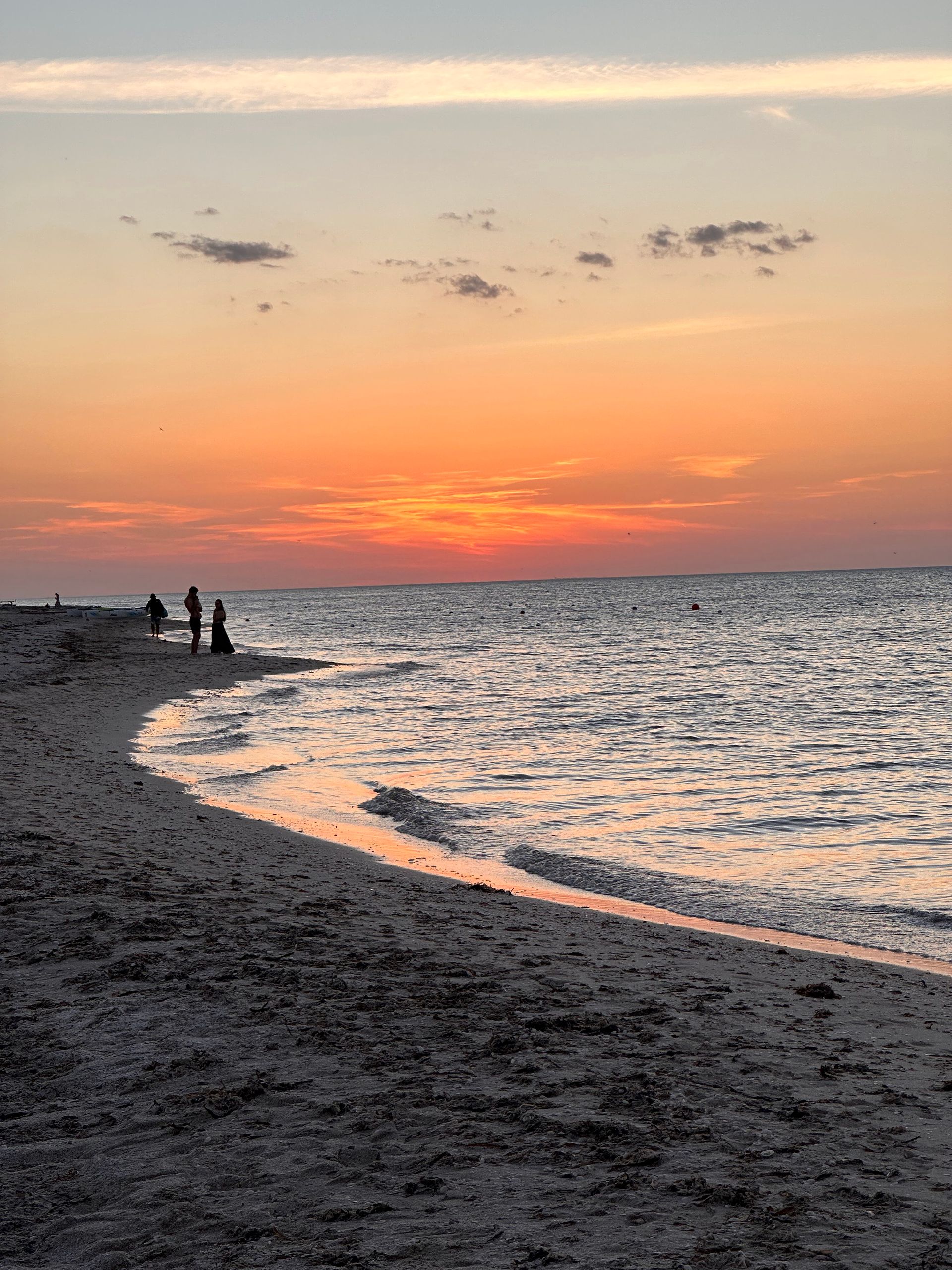 Cielo atardeder Tecnohotel Beach