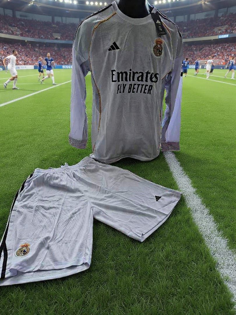 CONJUNTO MANGA LARGA DEL REAL MADRID