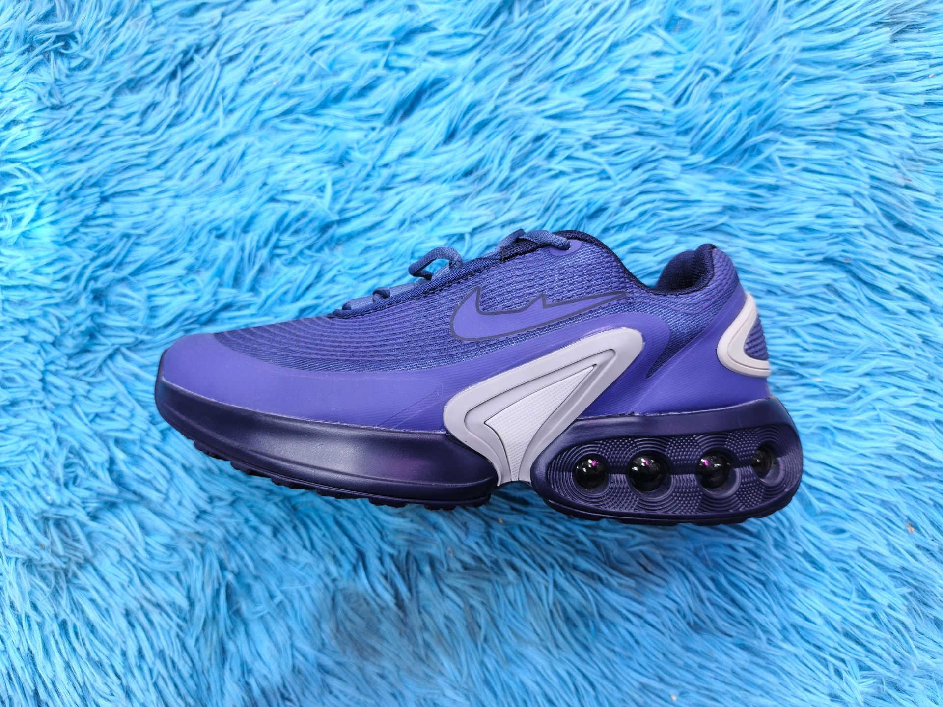 NIKE AIR MAX Dn SE IMPORTADA